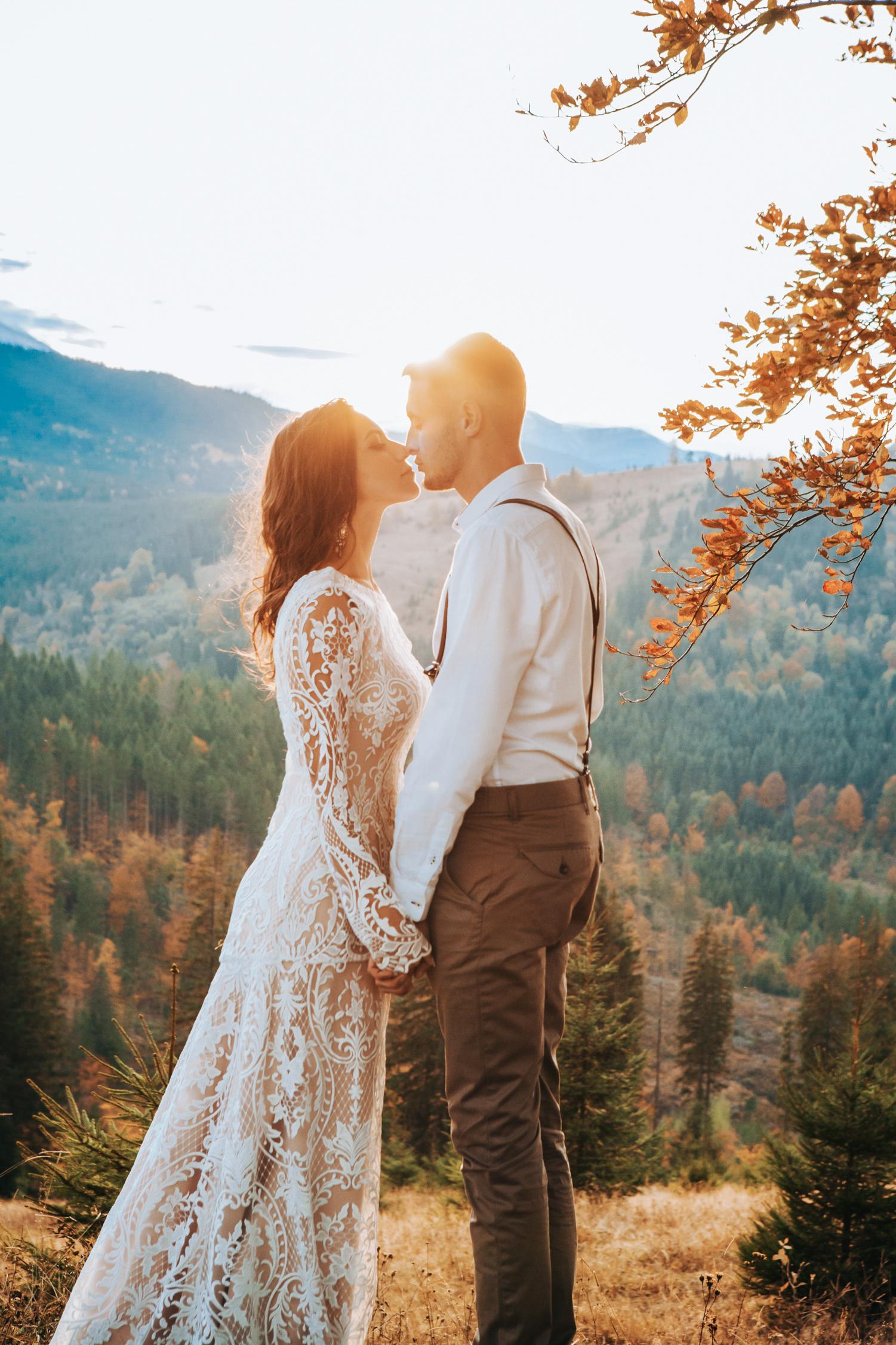 CARPATHIAN MOUNTAINS ELOPEMENT | Marta & Ilya