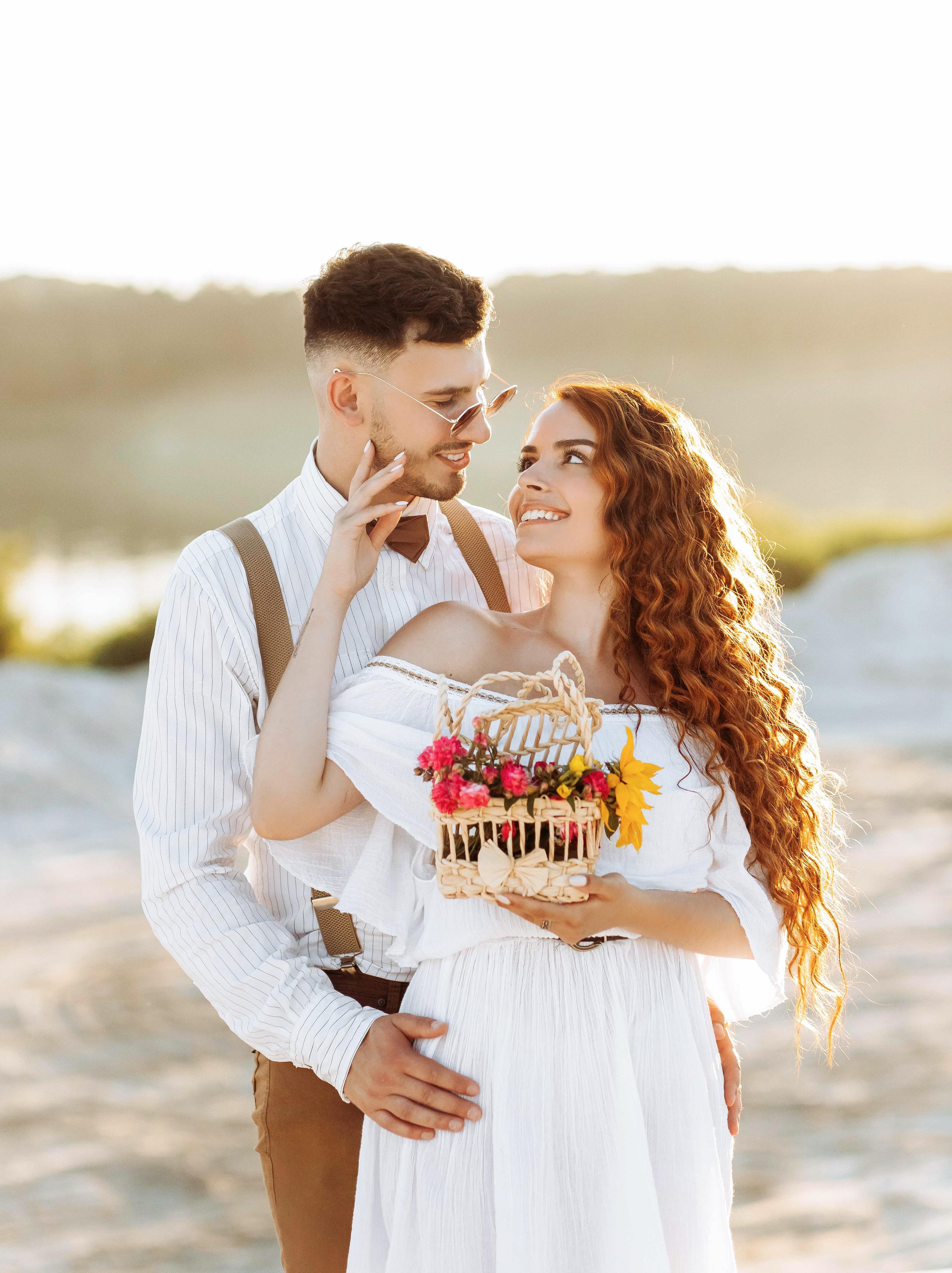 GOLDEN HOUR COUPLES SESSION | Victoria & Stas