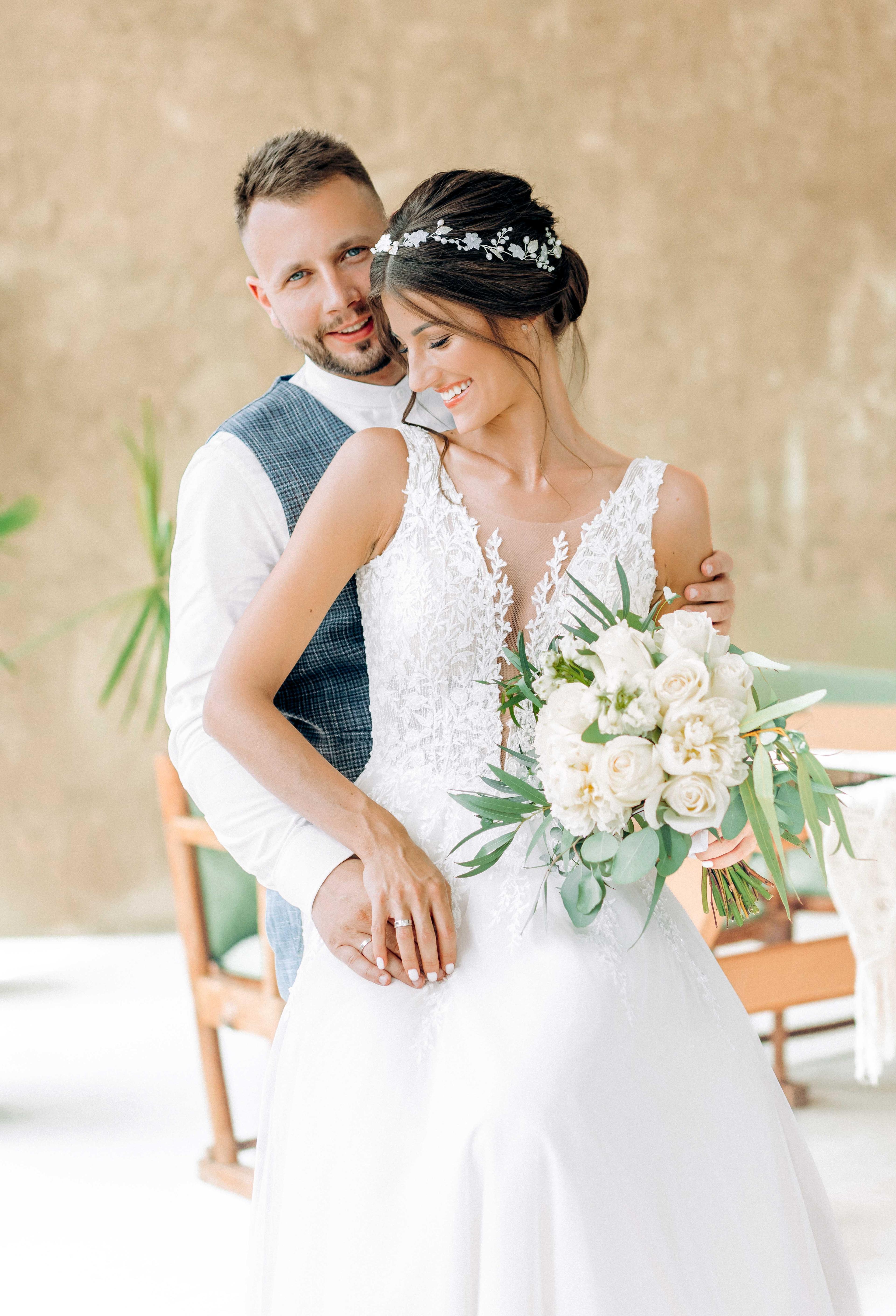 ELEGANT & ROMANTIC WEDDING | Yuliya & Yuriy